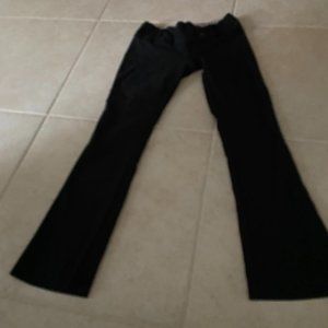 LIKE NEW SILHOUETTE  N Y DRESSY PANTS